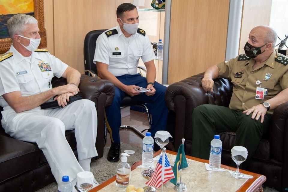 Jefe del Comando Sur ratifica acusación contra Venezuela como "abrigo" del narcotráfico