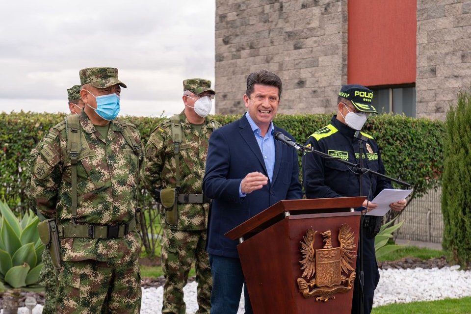 atentado Diego Molano Colombia FARC ELN