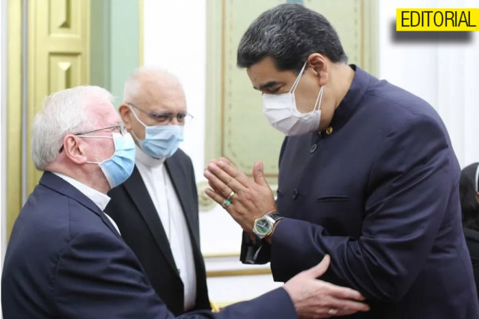La única bendición que le interesa a Maduro es la de Padrino
