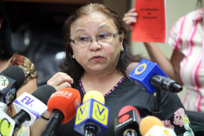 Raquel Figueroa sector educación