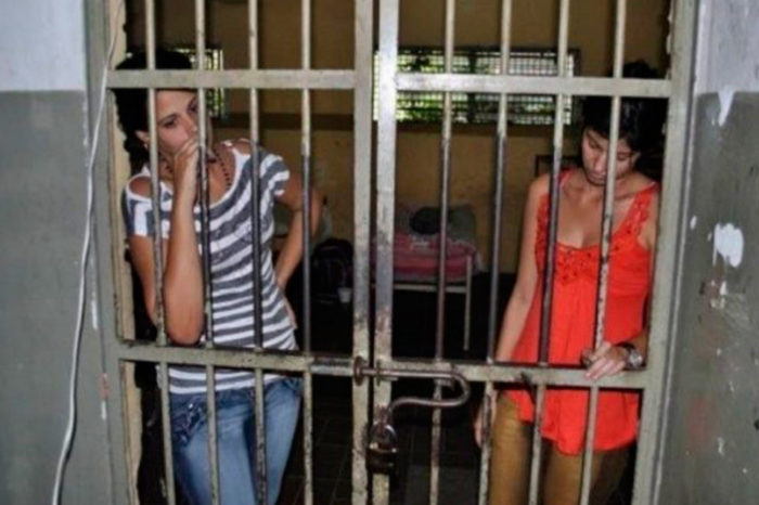 Un aventón hacia el infierno carcelario venezolano