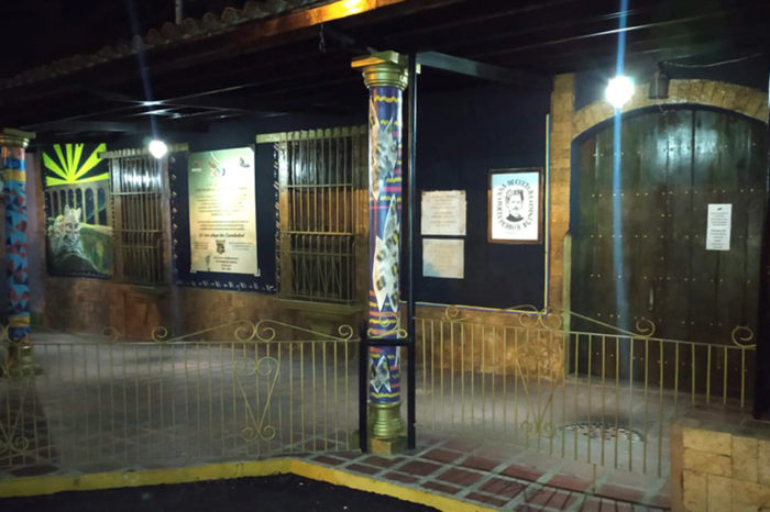 Los pueblos, las casas y su gentilicio duelen como heridas