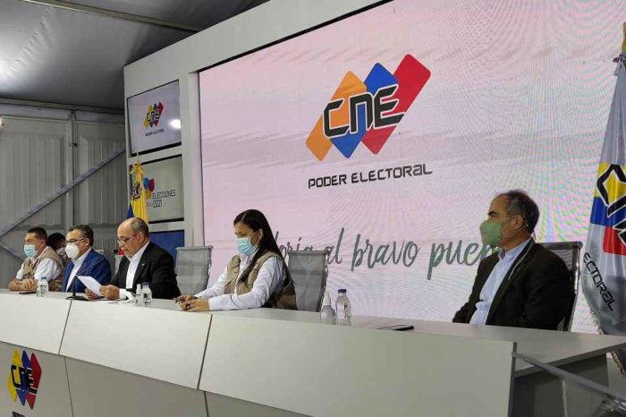 Desprestigiar al CNE para provocar la abstención