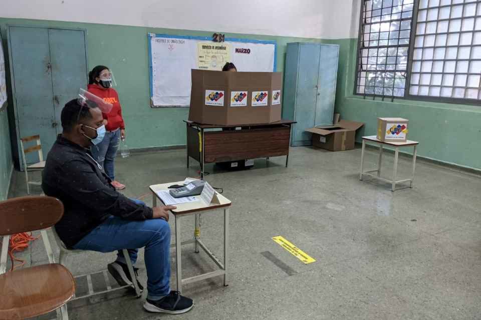 Parlasur, cne, elecciones centros