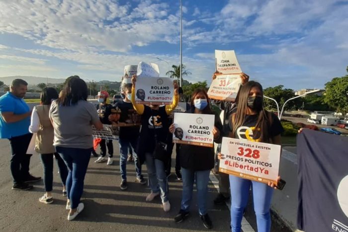 Protesta EC Delsa Solíorzano fiscal CPI 01.11.2021