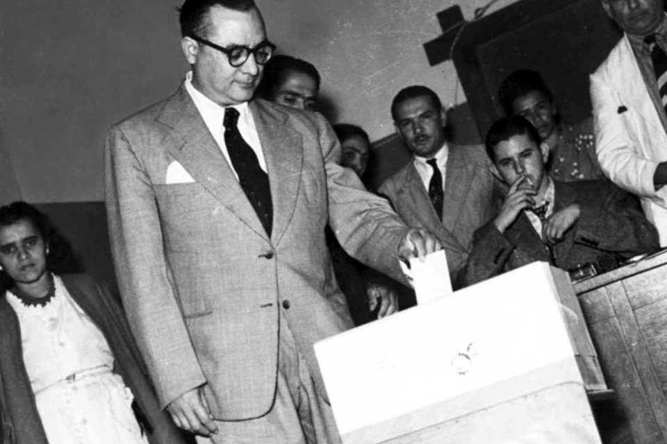 Votar es la consigna