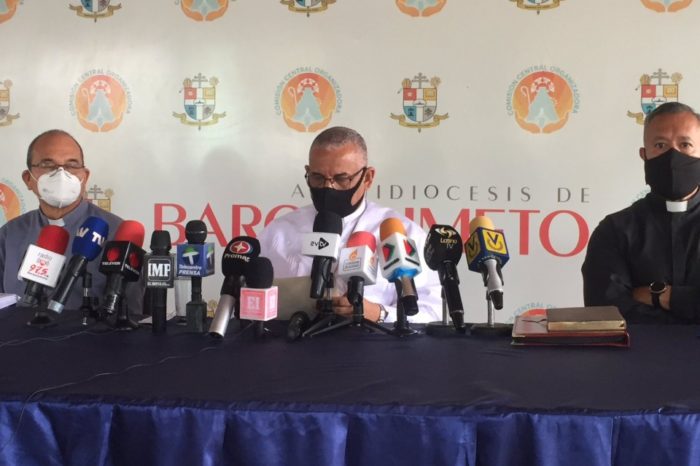 monseñor Basabe Lara Divina Pastora