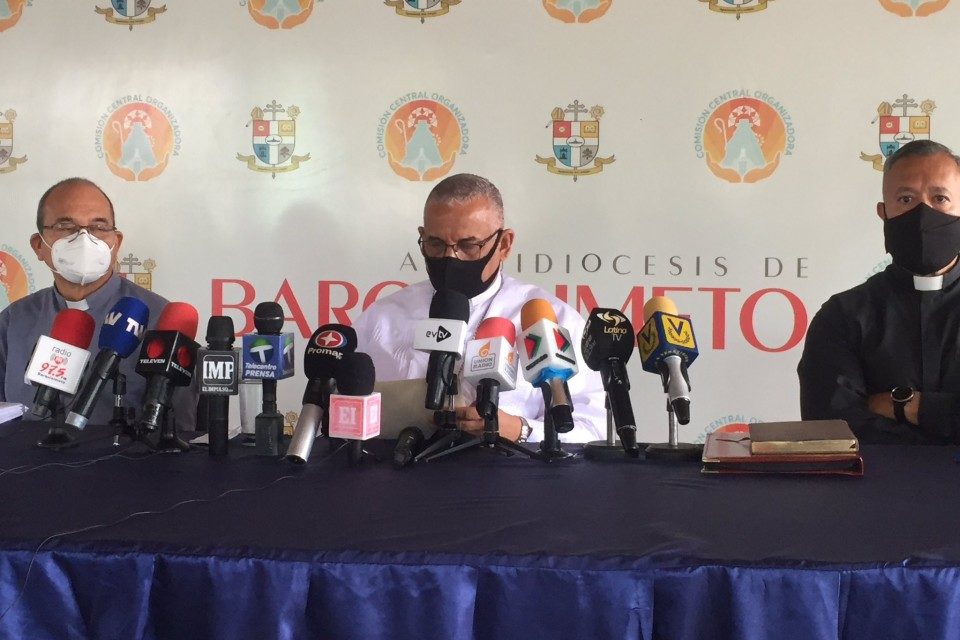 monseñor Basabe Lara Divina Pastora