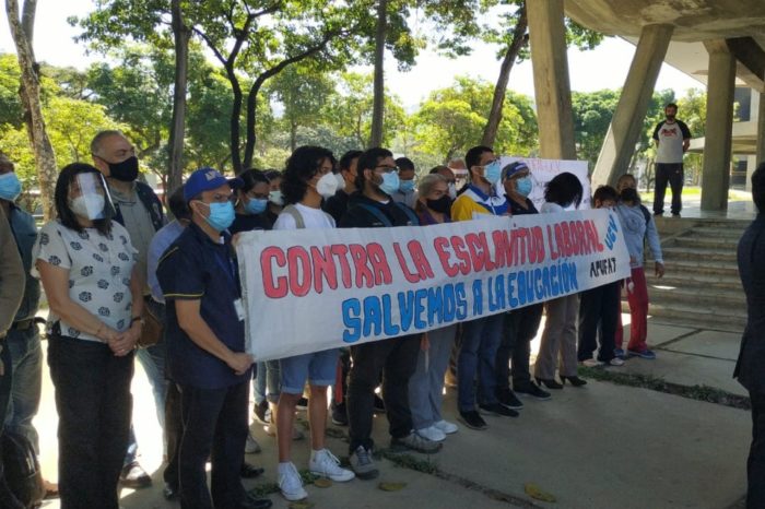 protesta UCV 10.11.2021