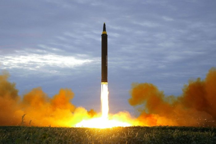 Armas nucleares misil