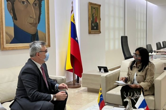 Delcy Rodríguez Serguéi Melik Bagdásarov Venezuela Rusia