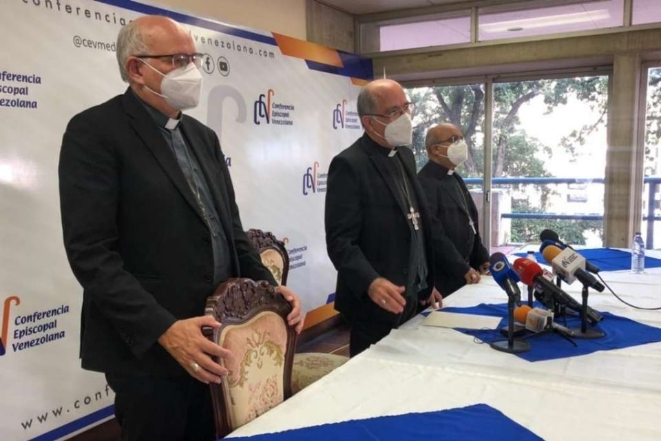 CEV - sacerdotes