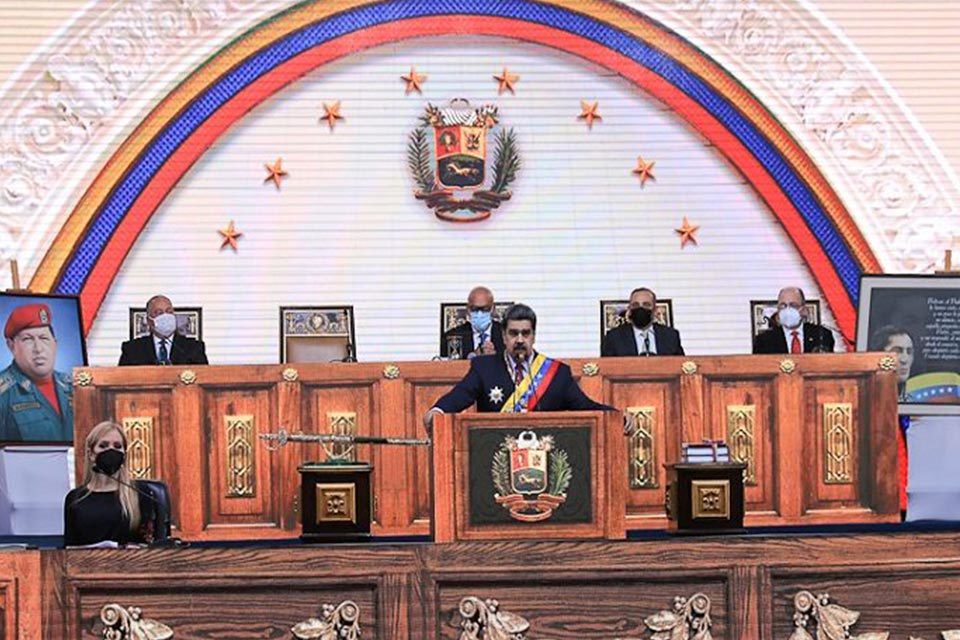 El régimen de Maduro según la infeliz perspectiva de Fernando Mires