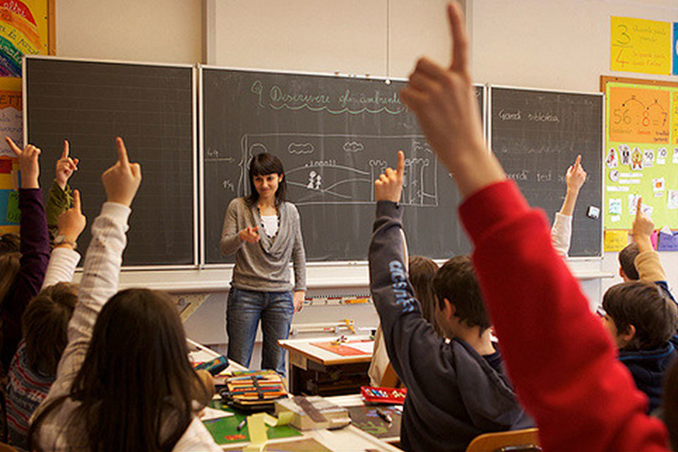 Maestra permiso,