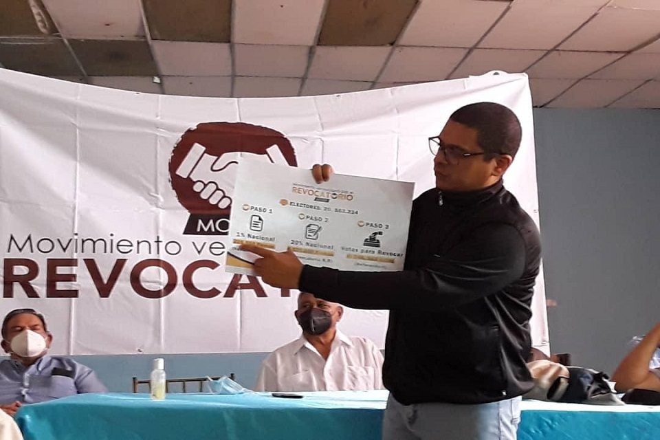 revocatorio - Nicmer Evans