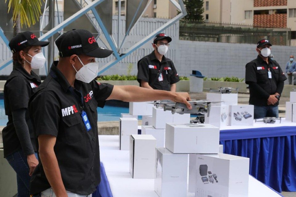 Corpoelec drones graduados