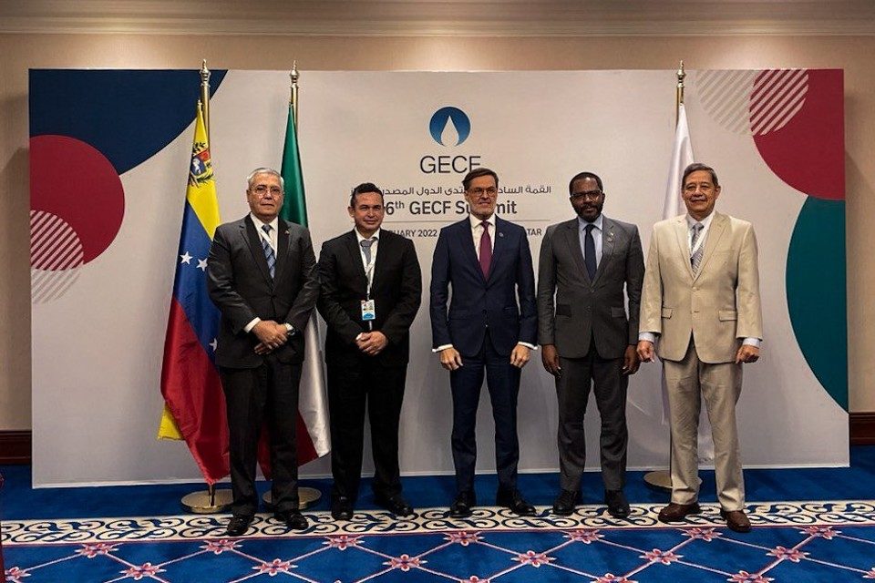 Felix Plasencia Guinea Ecuatorial Irán Catar