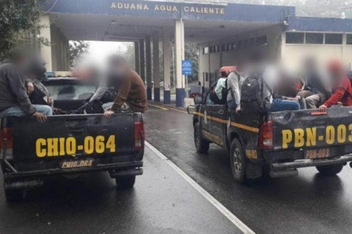 Guatemala expulsa a migrantes