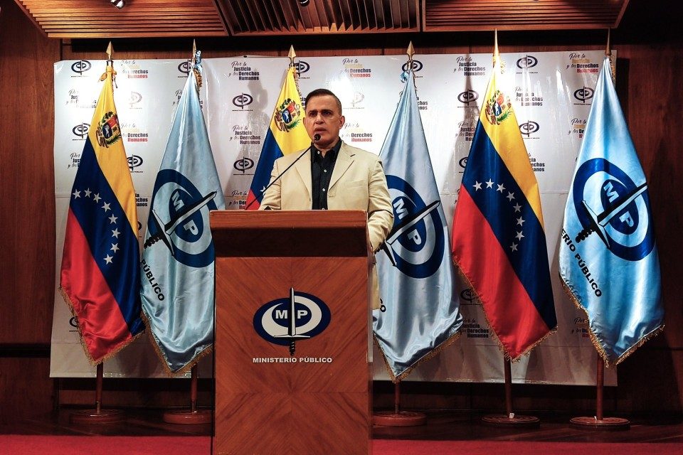Tarek William Saab banda Colombia