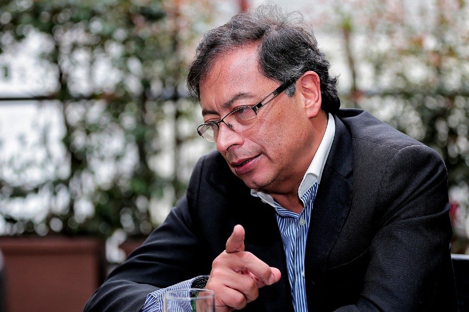 gustavo petro Lorent Saleh