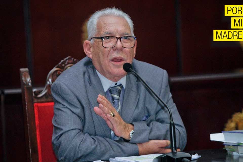 Edgar Gavidia magistrado Por Mi Madre
