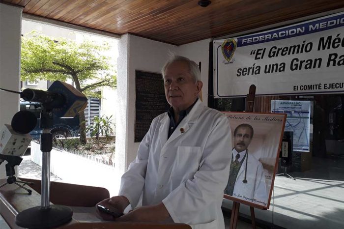 Federación Médica médicos