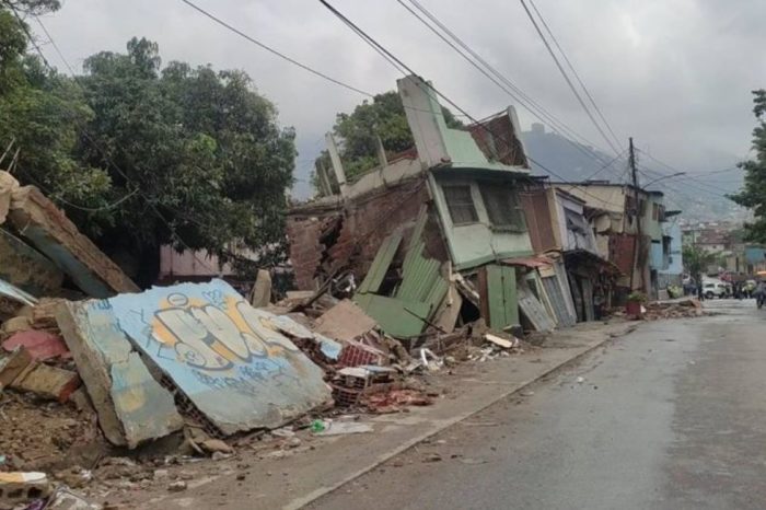 Ministro Remigio Ceballos alerta que "en mayo comienzan verdaderamente las fuertes lluvias"