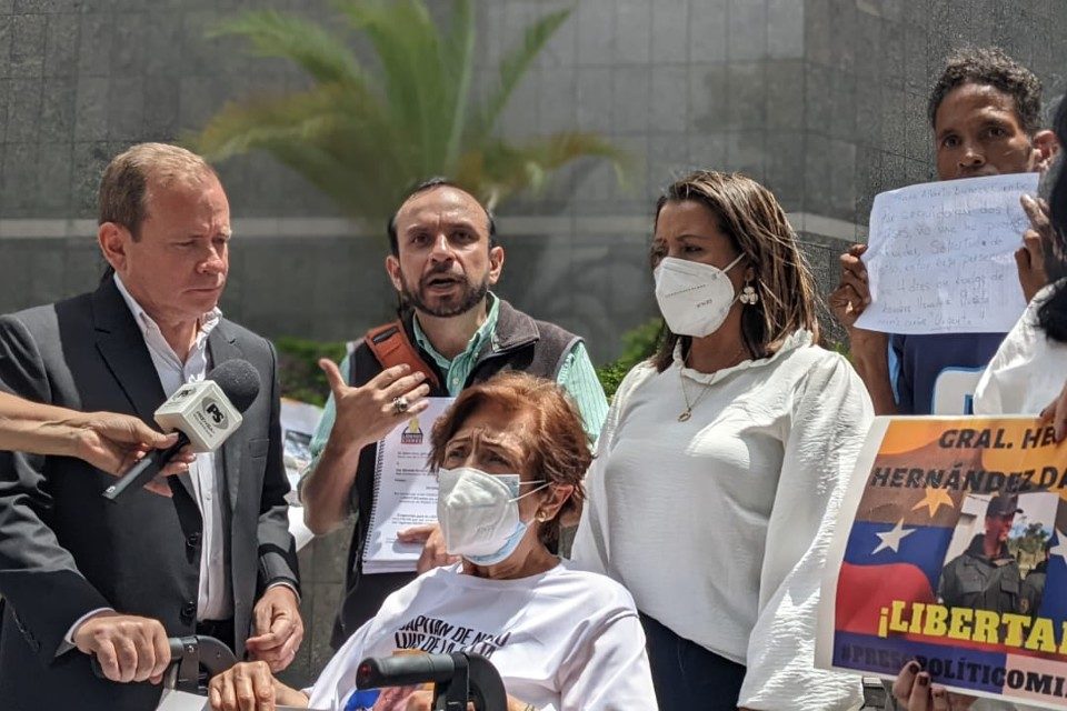 Angel prato pnud oposicion presos políticos