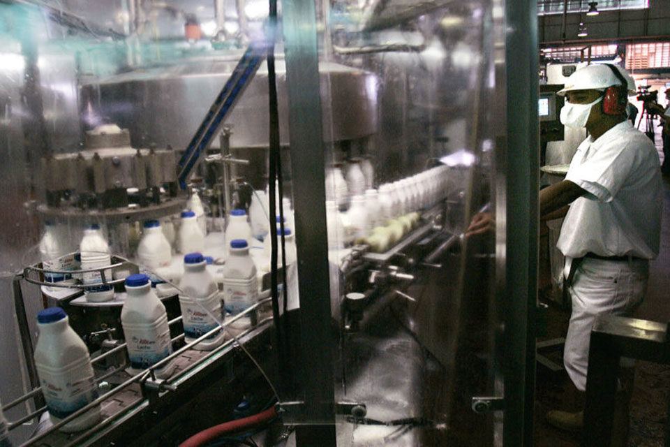 Industria alcanza uso de la capacidad operativa de 27,8%