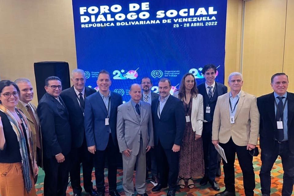 Foro de diálogo social supervisado por la OIT