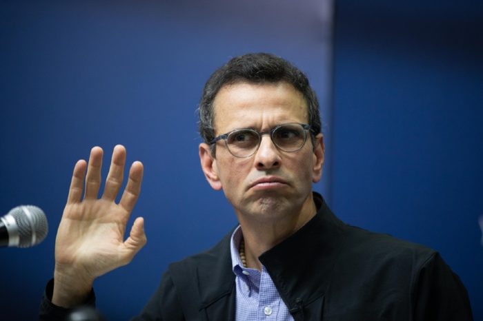 Henrique Capriles dinero