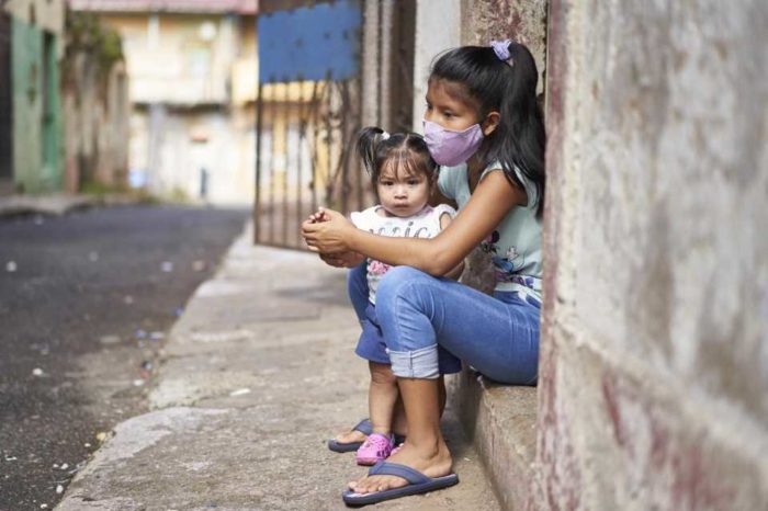Niños infantes menores Foto de Unicef