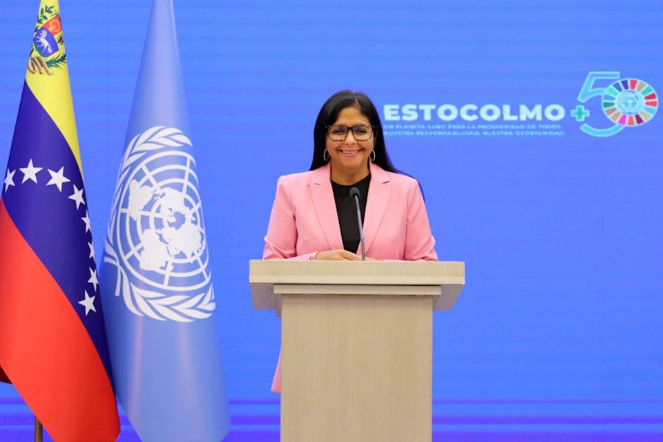 Delcy Rodríguez - aumento