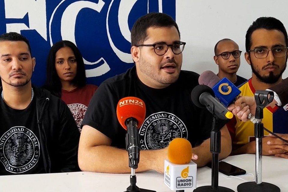 Jesus Mendoza FCU UCV