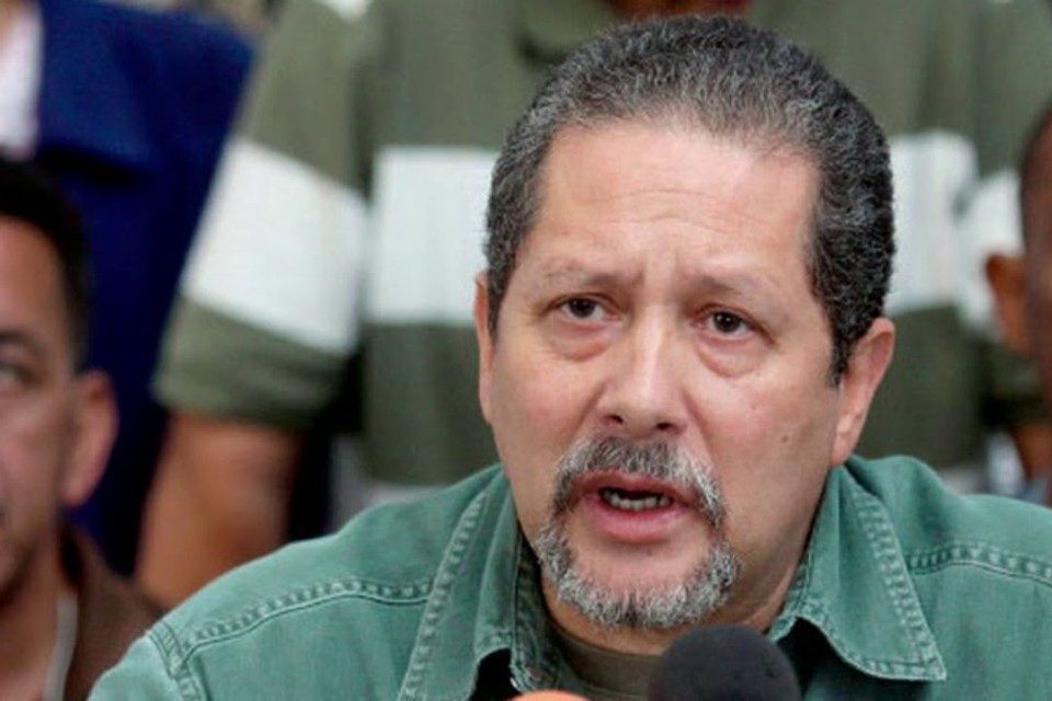 Orlando Perez Sinafum protestan bono