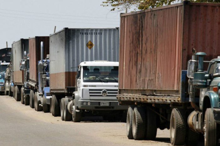 Transporte de Carga Pesada frontera
