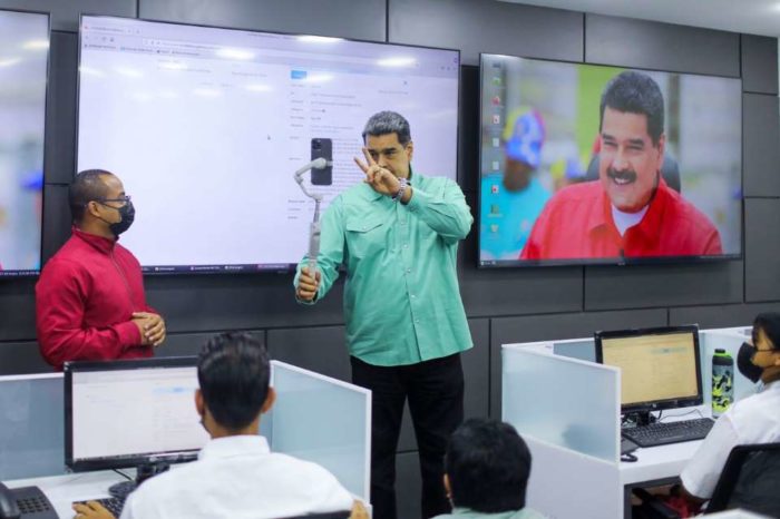 Nicolás Maduro VenApp represión