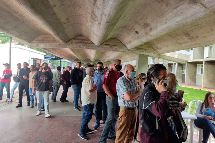 Barrida opositora en la UCV