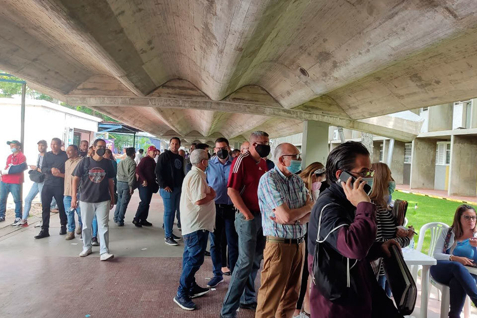 Barrida opositora en la UCV