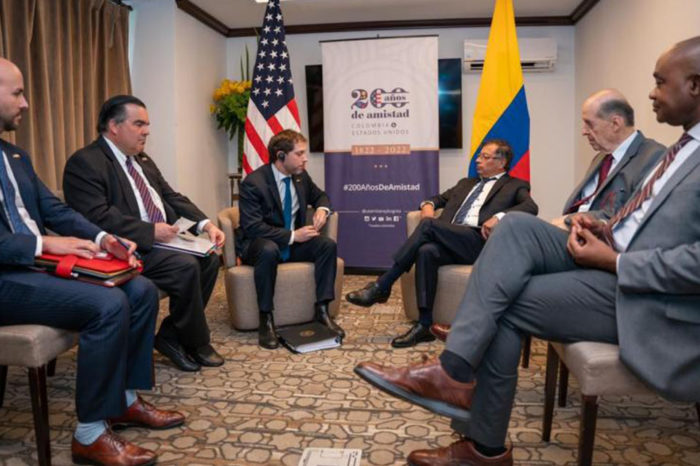 Gustavo Petro representantes de EEUU