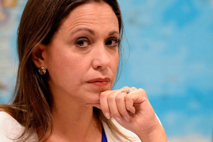 ¿Y entonces, María Corina?