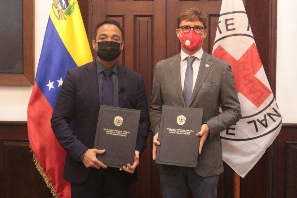 Defensa Publica Cruz Roja DDHH