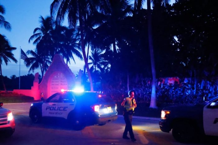 Trump casa allanamiento Mar-A-Lago VOA