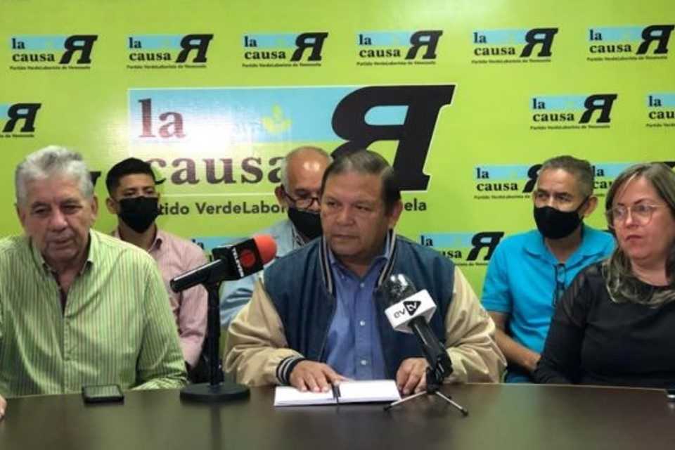 La Causa R