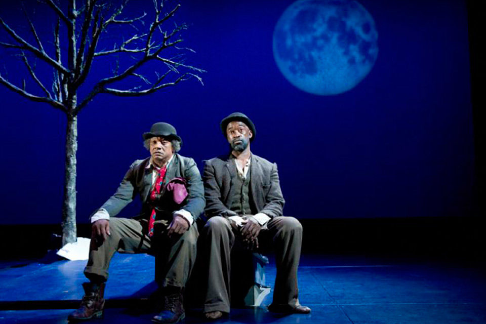 Releyendo a Almagro y esperando a Godot