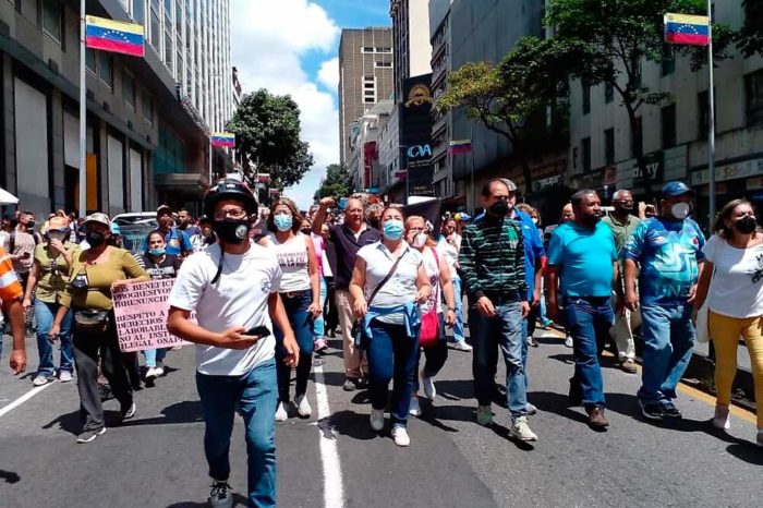 ¡Onapre ladrón, te sale Tocorón!