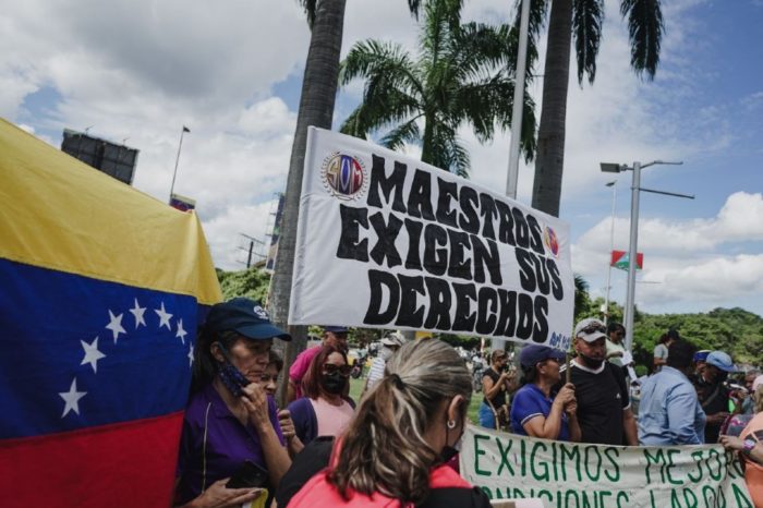 protesta gremioos plaza venezuela plaza morelos 11.08.2022