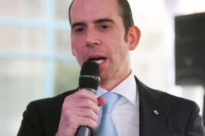 Banquero Herrera Velutini