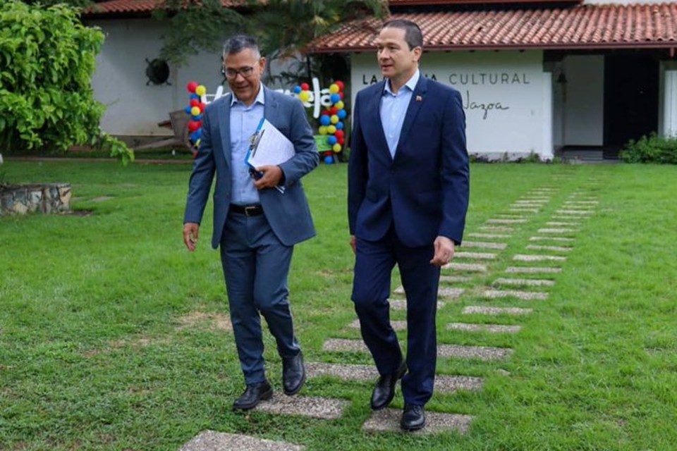 Carlos Faria EEUU Ernesto Villegas
