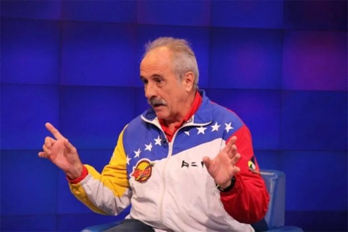 Carlos López CBST